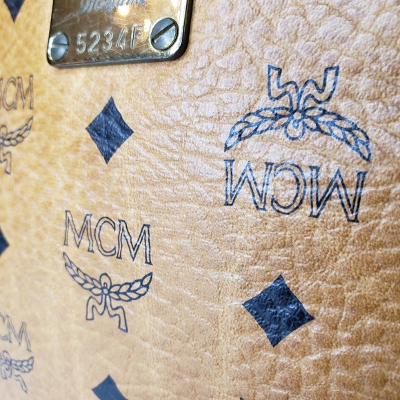 Rare Style! AUTHENTIC VINTAGE MCM MUNCHEN VISETOS COGNAC SHOULBER BAG - Picture 16 of 16